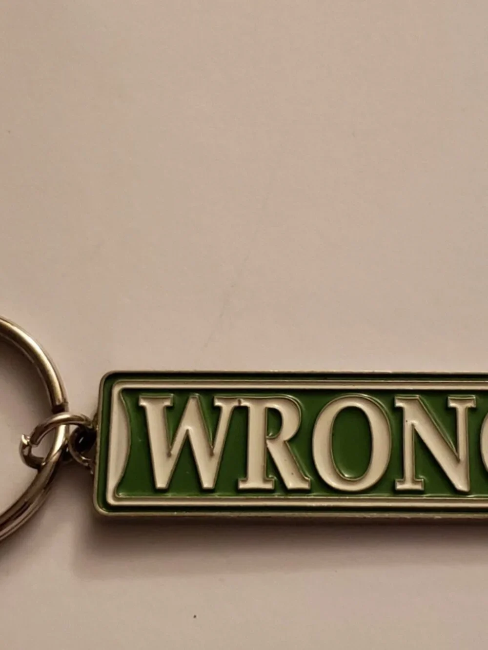 Vintage Wrong Way Street Sign Road Green Keychain Keyring Novelty Key Ring Funny